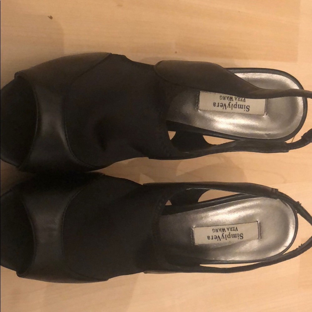 Simply Vera Wang black heels